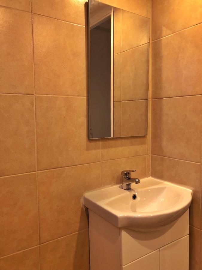 Argo Apartment 15Min From The Airport, 1Min From The Beach Artemis City Center Екстериор снимка